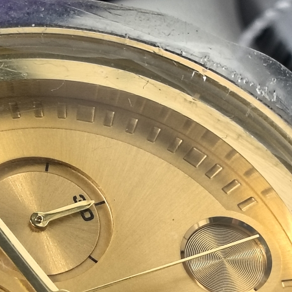 Movado Gold Chronograph Watch Luxurious Design - Picture 6 of 8